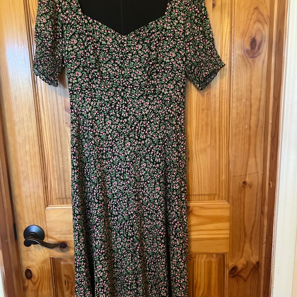 J. Crew Smocked-sleeve midi dress in floral Sweetheart Puff Sleeve Dress